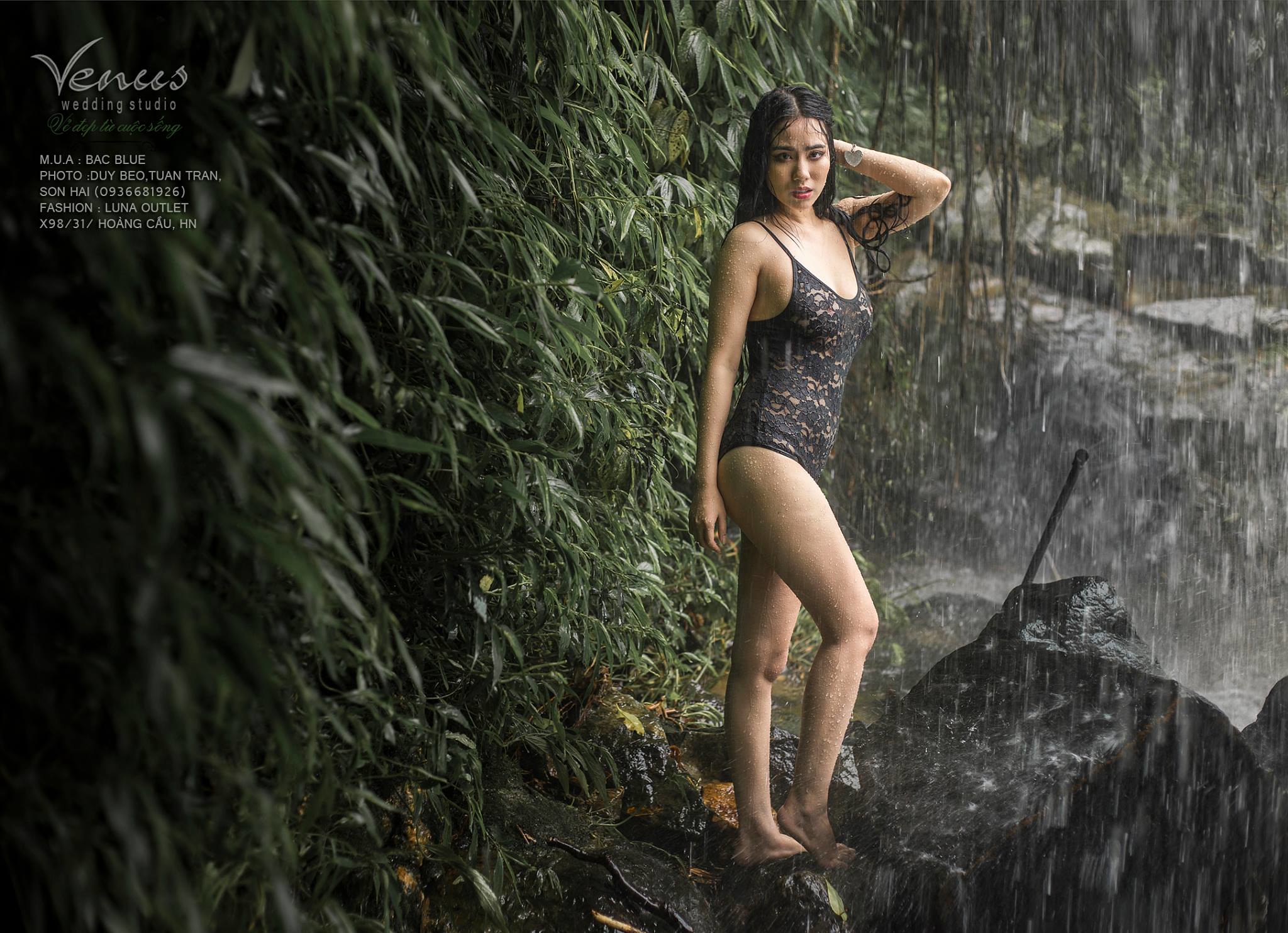 Sexy Vietnamese Model